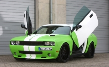 -  - Dodge Challenger  